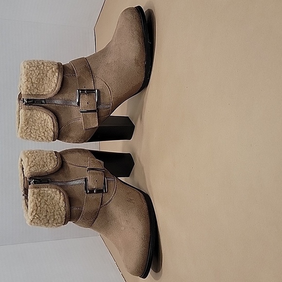 Forever Chunky Heel Ankle Boots Size 8 NWOT - Picture 3 of 9